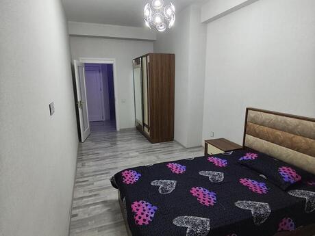 4-room apartment for rent, 185 m², Gənclik: 1 200 ₼/mo 3
