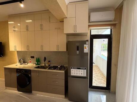 2-room apartment for rent, 72 m², Şah İsmayıl Xətai: 800 ₼/mo 4