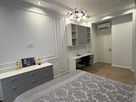 4-room apartment, 144 m², Ağ şəhər: 1 050 000 ₼ 5