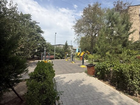 4 otaqlı mənzil, 125 m², Neftçilər: 245 000 ₼ 2
