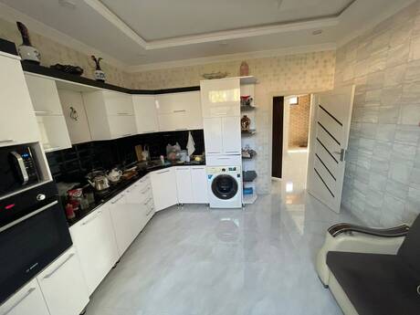 4 otaqlı həyət evi, 171 m², Binə: 285 000 ₼ 3