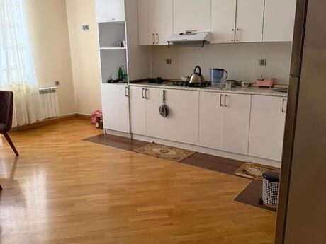 Kirayə 3 otaqlı mənzil, 130 m², Şah İsmayıl Xətai: 500 ₼/ay 5