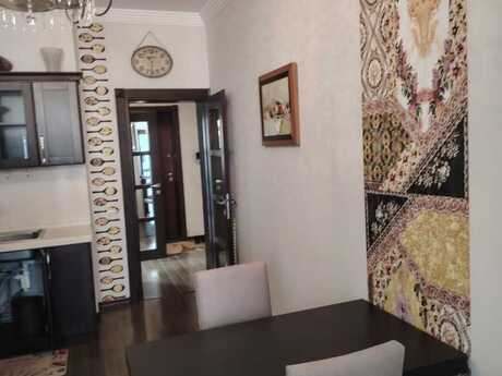 Kirayə 2 otaqlı mənzil, 100 m², Nərimanov: 1 200 ₼/ay 5