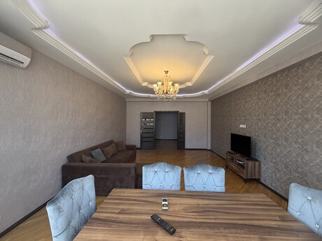 3 otaqlı mənzil, 126 m², Şah İsmayıl Xətai: 395 000 ₼ 4