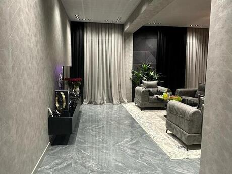 Kirayə 3 otaqlı mənzil, 160 m², Sea Tower: 3 500 ₼/ay 5