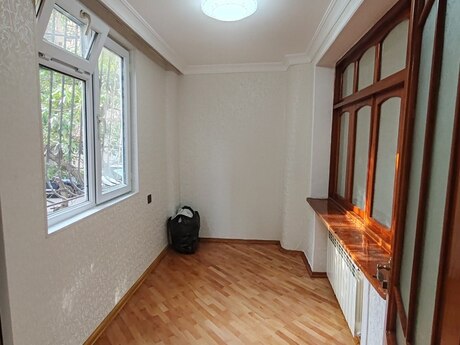 3-комнатная квартира, 60 м², İnşaatçılar: 175 000 ₼ 5