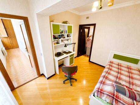 5 otaqlı mənzil, 120 m², Qara Qarayev: 300 000 ₼ 2