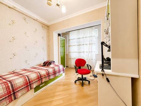 5 otaqlı mənzil, 120 m², Qara Qarayev: 300 000 ₼ 3