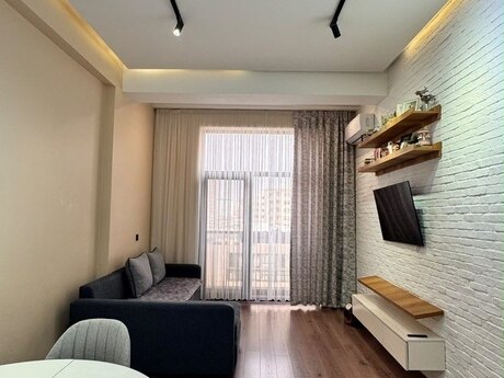 2-room apartment for rent, 61 m², 28 May: 999 ₼/mo 2