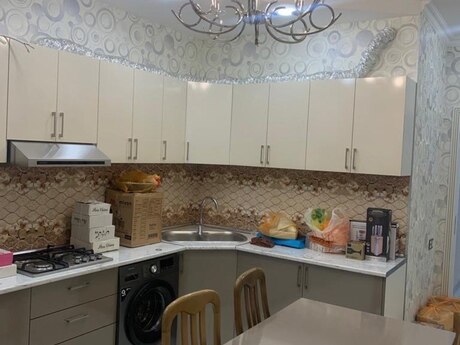 Kirayə 3 otaqlı mənzil, 110 m², 8 Noyabr: 1 300 ₼/ay 3