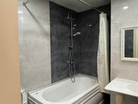 2-room apartment for rent, 75 m², Badamdar: 750 ₼/mo 4