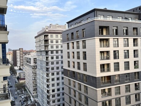 3-room apartment for rent, 80 m², 28 May: 1 500 ₼/mo 2