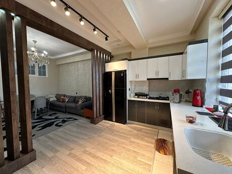Elan №6406180 - Bakı, Nəriman Nərimanov m., 4 otaqlı, 100 m², 13/17 mərtəbə