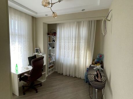 3 otaqlı mənzil, 90 m², 28 May: 340 000 ₼ 4