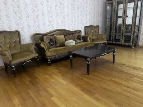 Kirayə 3 otaqlı mənzil, 145 m², 8 Noyabr: 1 250 ₼/ay 2