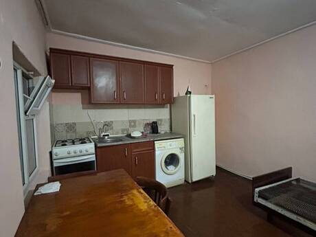 Kirayə 1 otaqlı mənzil, 45 m², 8 Noyabr: 300 ₼/ay 4