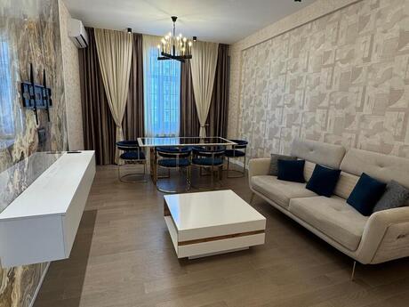 Elan №6406252 - Bakı, Elmlər Akademiyası m., 3 otaqlı, 120 m², 10/17 mərtəbə