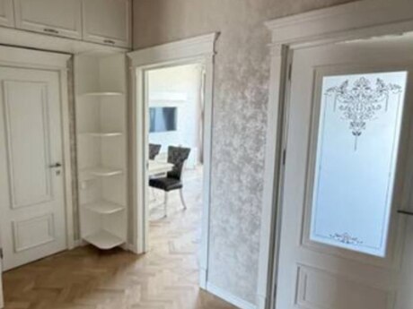 Kirayə 3 otaqlı mənzil, 97 m², Ağ şəhər: 1 800 ₼/ay 3