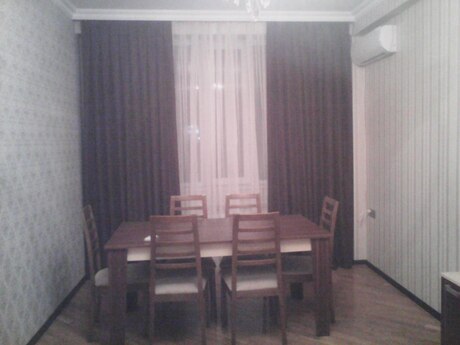 Kirayə 2 otaqlı mənzil, 54 m², 20 Yanvar: 700 ₼/ay 3