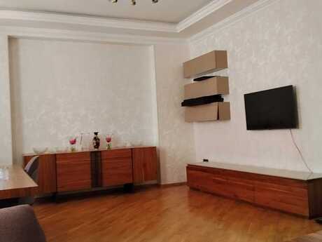 3 otaqlı mənzil, 156 m², Nərimanov: 430 000 ₼ 2