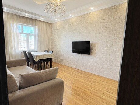 Elan №6406322 - Bakı, Yeni Günəşli q., 2 otaqlı, 53 m², 9/9 mərtəbə