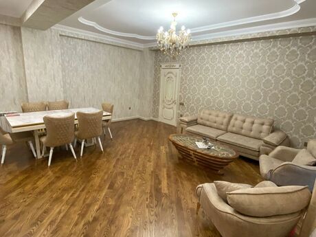 Kirayə 3 otaqlı mənzil, 120 m², Nəriman Nərimanov: 1 500 ₼/ay 2