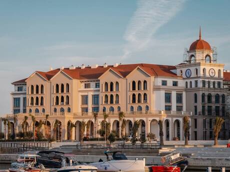 2 otaq · 99 m² · 1/5 mərtəbə, Marina Village