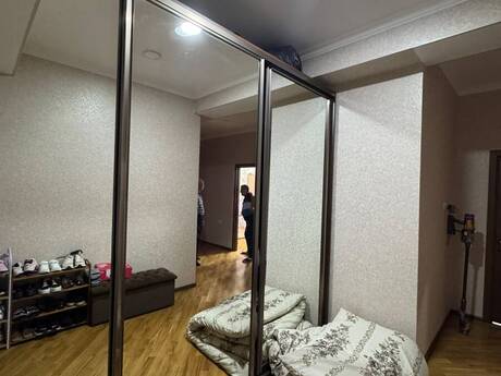 Kirayə 3 otaqlı mənzil, 109 m², İnşaatçılar: 1 000 ₼/ay 3