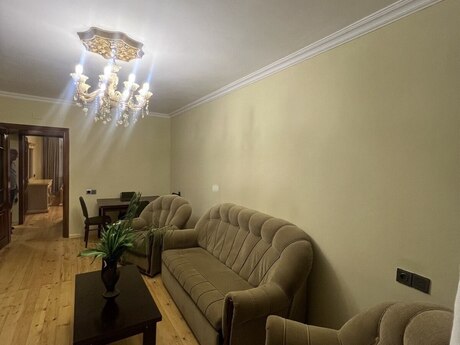 Аренда: 2-комнатная квартира, 60 м², Nizami: 780 ₼/мес 4