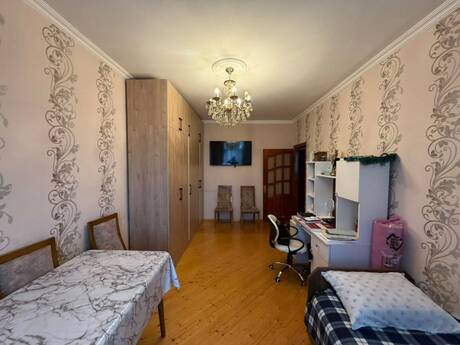 2 otaq · 36 m² · 5/5 mərtəbə, Azadlıq Prospekti