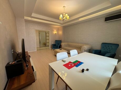 Kirayə 4 otaqlı mənzil, 170 m², Ağ şəhər: 1 800 ₼/ay 3
