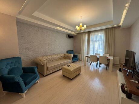 Elan №6406438 - Bakı, Ağ şəhər q., 4 otaqlı, 170 m², 5/7 mərtəbə