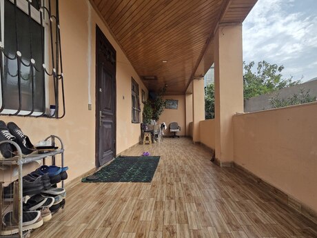 4 otaqlı həyət evi, 200 m², Binə: 95 000 ₼ 3