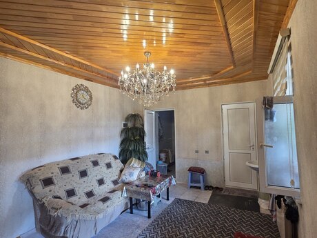 4 otaqlı həyət evi, 200 m², Binə: 95 000 ₼ 5