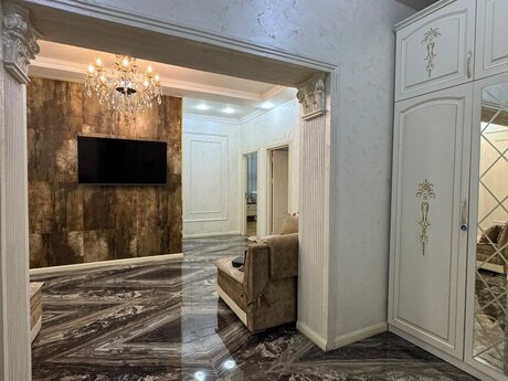 4 otaqlı mənzil, 156 m², Bakıxanov: 455 000 ₼ 5
