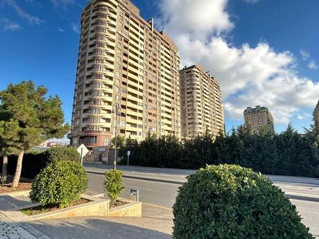 Elan №6406497 - Bakı, Şah İsmayıl Xətai m., 2 otaqlı, 64 m², 7/21 mərtəbə