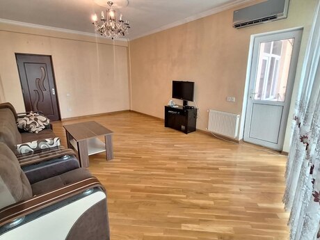 Kirayə 2 otaqlı mənzil, 95 m², Şah İsmayıl Xətai: 800 ₼/ay 4