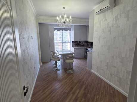 Kirayə 3 otaqlı mənzil, 150 m², 28 May: 1 399 ₼/ay 4