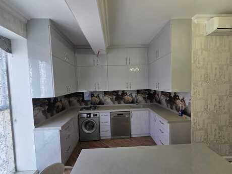 Kirayə 3 otaqlı mənzil, 150 m², 28 May: 1 399 ₼/ay 2