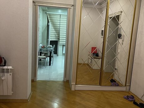 Kirayə 3 otaqlı mənzil, 120 m², 8 Noyabr: 500 ₼/ay 4