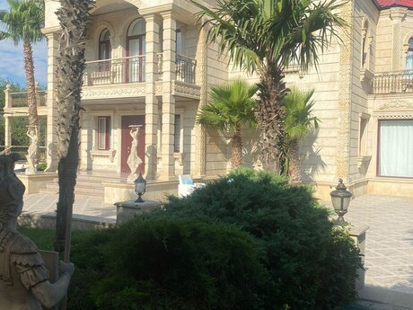 8 otaqlı həyət evi, 560 m², Novxanı: 2 500 000 ₼ 3