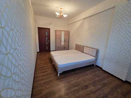 2-room apartment for rent, 45 m², Zabrat: 450 ₼/mo 4
