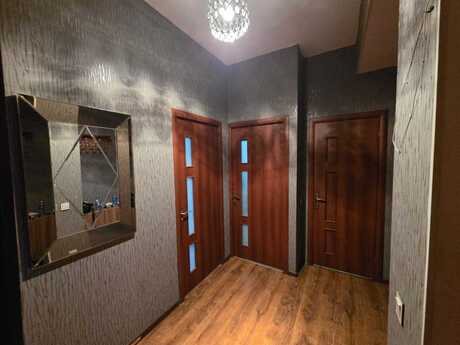 2-room apartment for rent, 45 m², Zabrat: 450 ₼/mo 2
