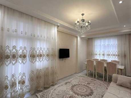 3-room apartment for rent, 130 m², Jasmine Park: 900 ₼/mo 2