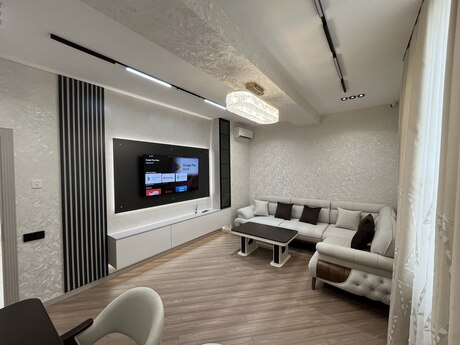 3 otaq · 92 m² · 4/16 mərtəbə, Turkuaz
