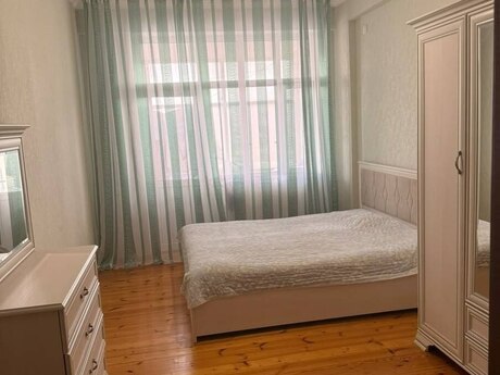 Объявление №6406657 - Баку, м. Иншаатчылар, 3-комн., 148 м², 2/17 этаж