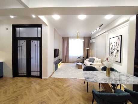 3 otaqlı mənzil, 90 m², Əhmədli: 310 000 ₼ 2