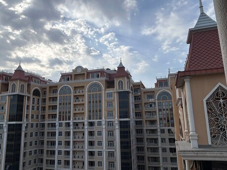 8-комнатная квартира, 476 м², Triumph Palace: 1 002 300 ₼ 2