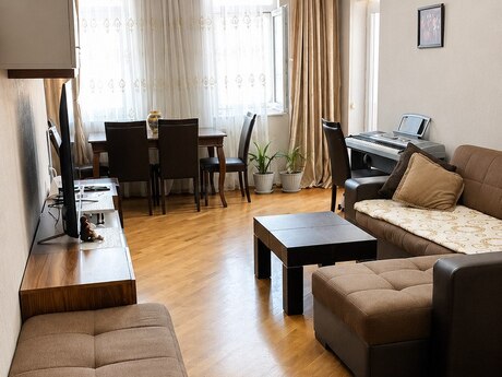 Объявление №6406816 - Баку, м. Шах Исмаил Хатаи, 2-комн., 90 м², 4/16 этаж