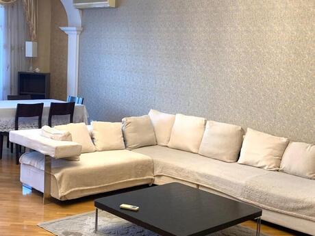 Kirayə 3 otaqlı mənzil, 150 m², Nizami: 1 300 ₼/ay 4